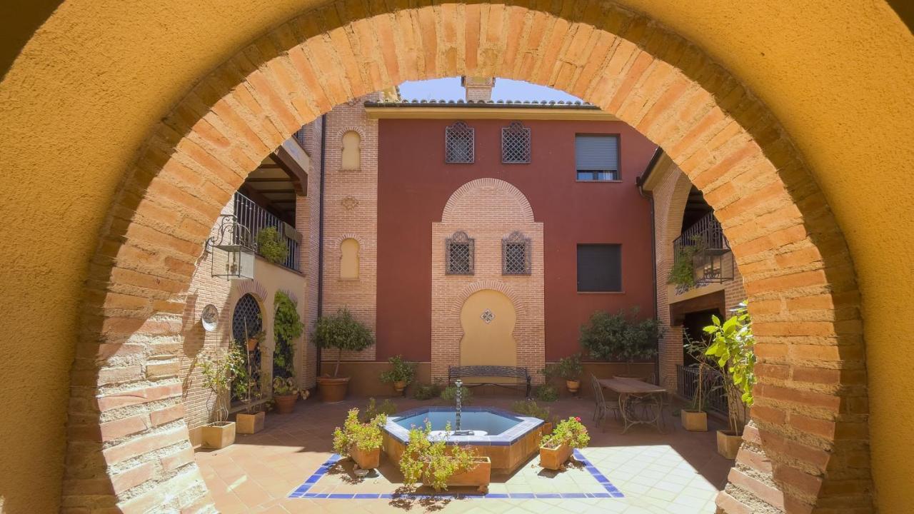 El Capricho De Ana - Apartamentos Aloha Toledo Luaran gambar