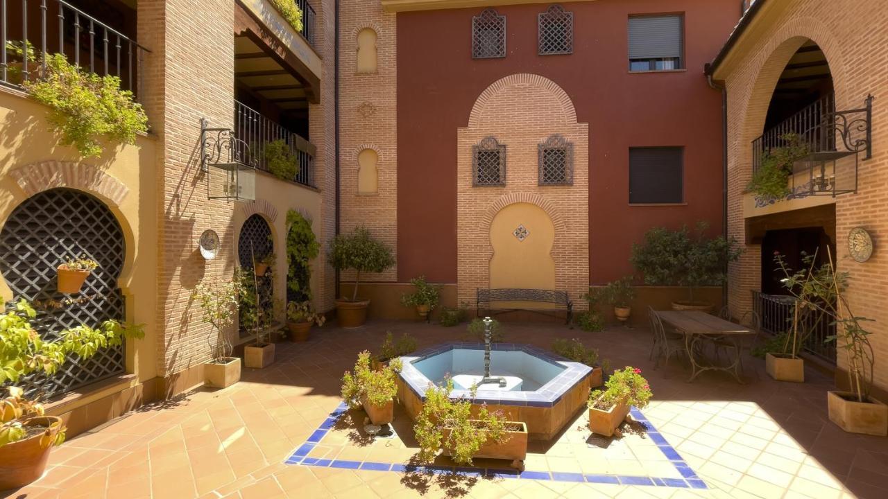 El Capricho De Ana - Apartamentos Aloha Toledo Luaran gambar